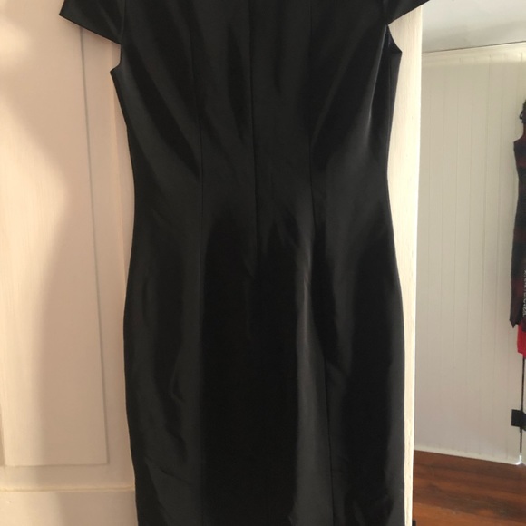 Elie Tahari Bernice Twill Sheath Dress Size 4 - Picture 3 of 5